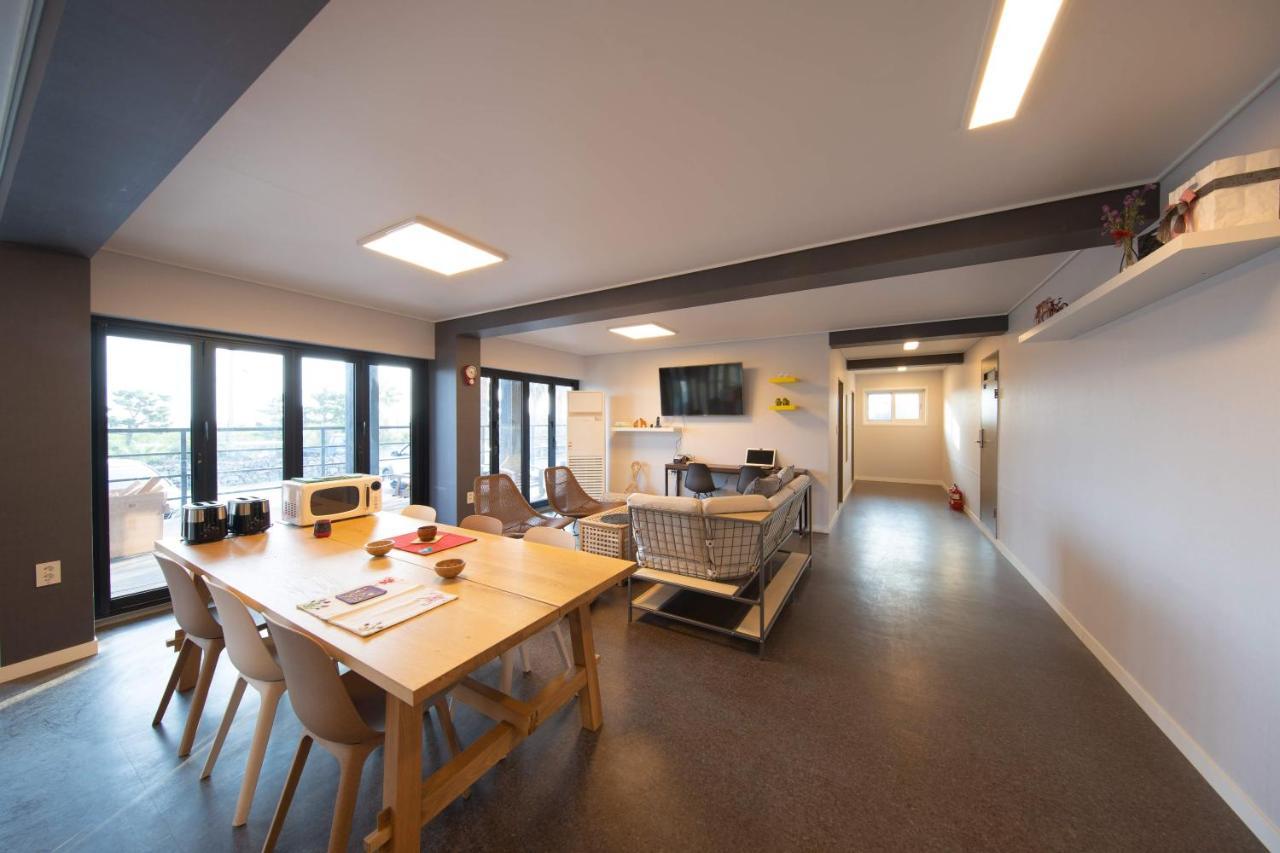 Sagye Travel Hotel ซอกวีโพ ภายนอก รูปภาพ