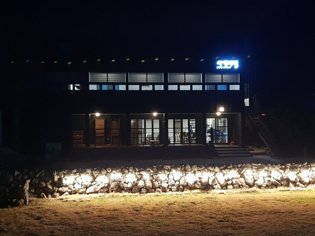 Sagye Travel Hotel ซอกวีโพ ภายนอก รูปภาพ